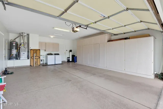 a view of a storage & utility room