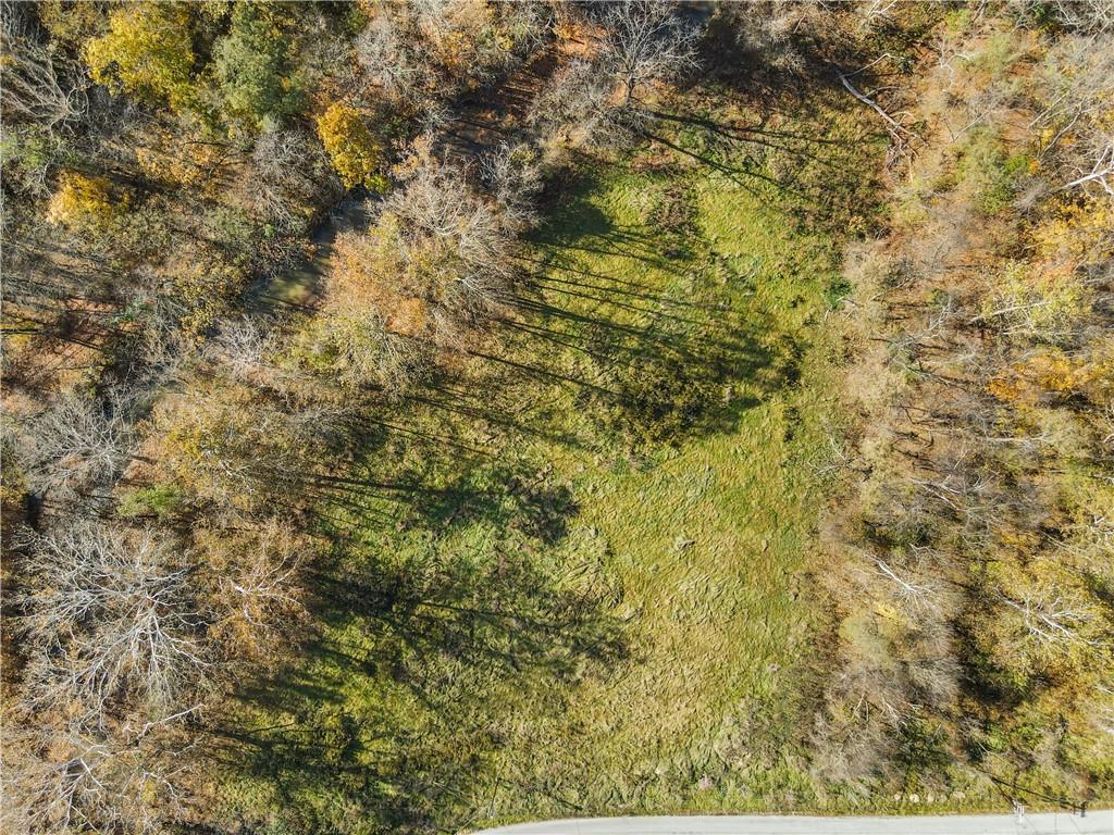 679 Lowber Road Irwin, PA 15642 - Photo 3 of 21 Gallery Image 3