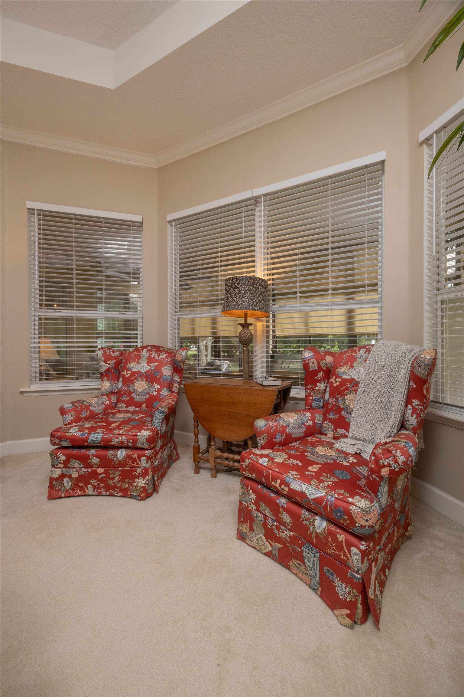 1160 Inverness Drive St. Augustine, FL 32092 - Photo 35 of 77 a living room with furniture and a window