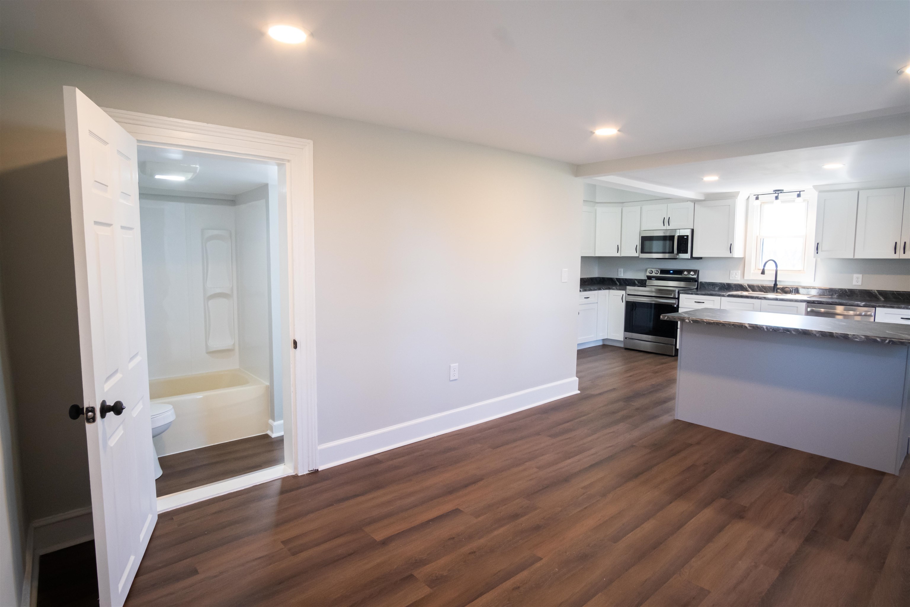 4166 Spring Hill Road Staunton, VA 24401 - Photo 9 of 51 Gallery Image 9
