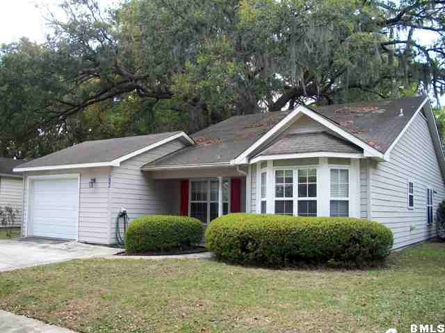 949 Oyster Cove Road Beaufort, SC 29902 - Photo 1 of 18 Primary Photo