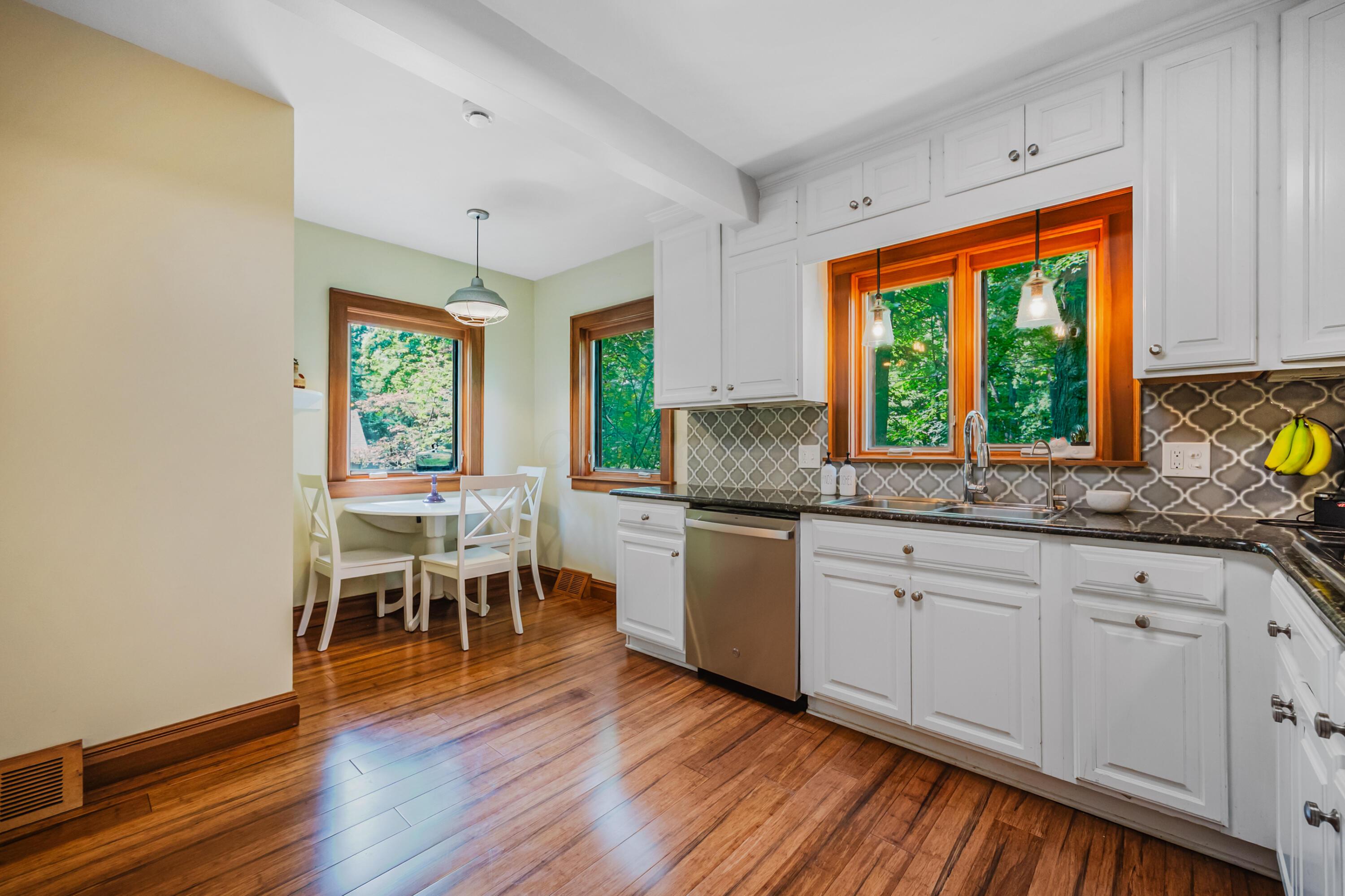 8289 Olentangy River Road Columbus, OH 43235 - Photo 22 of 71