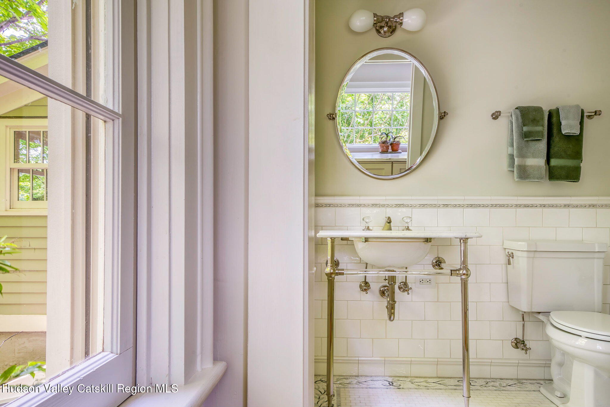 174 10 Broeck Road Chatham, NY 12037 - Photo 33 of 54 47-web-or-mls-174-10-broeck-rd MAIN INT