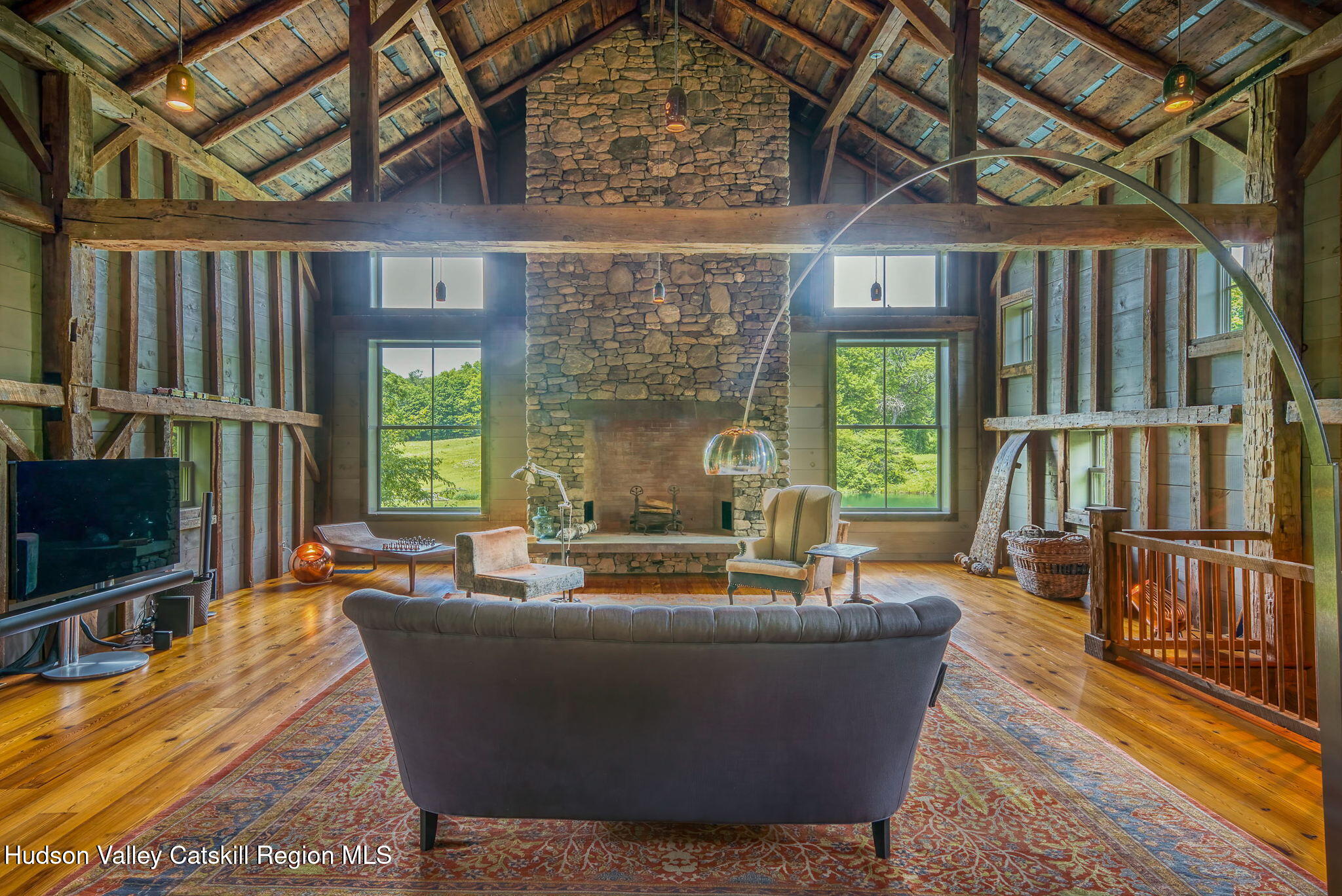 174 10 Broeck Road Chatham, NY 12037 - Photo 40 of 54 77-web-or-mls-174-10-broeck-rd BARN INT