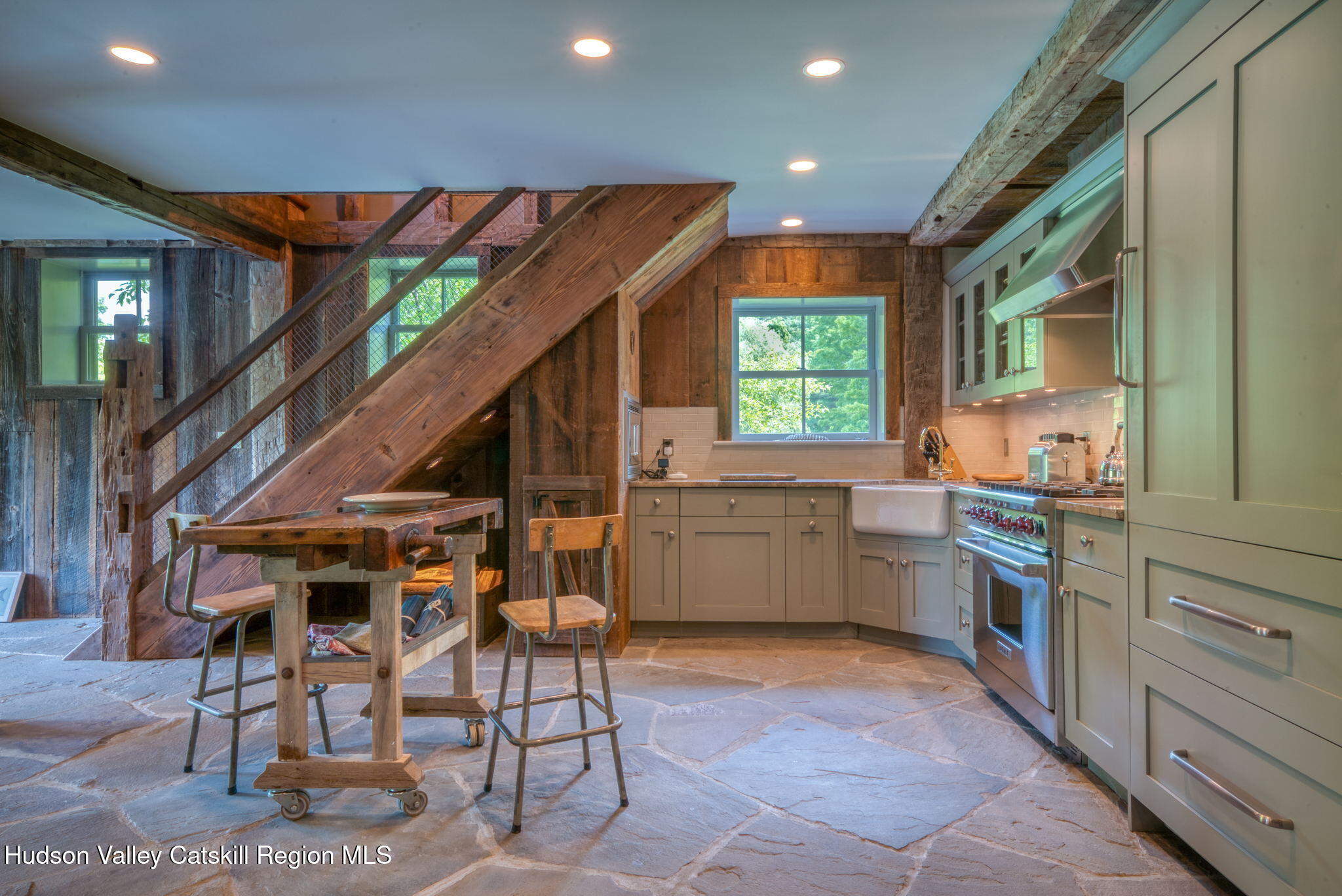 174 10 Broeck Road Chatham, NY 12037 - Photo 44 of 54 82-web-or-mls-174-10-broeck-rd BARN INT