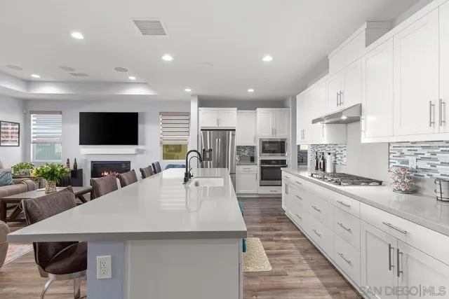 $895,000 | 32100 Sedge Way, Temecula, CA 92591