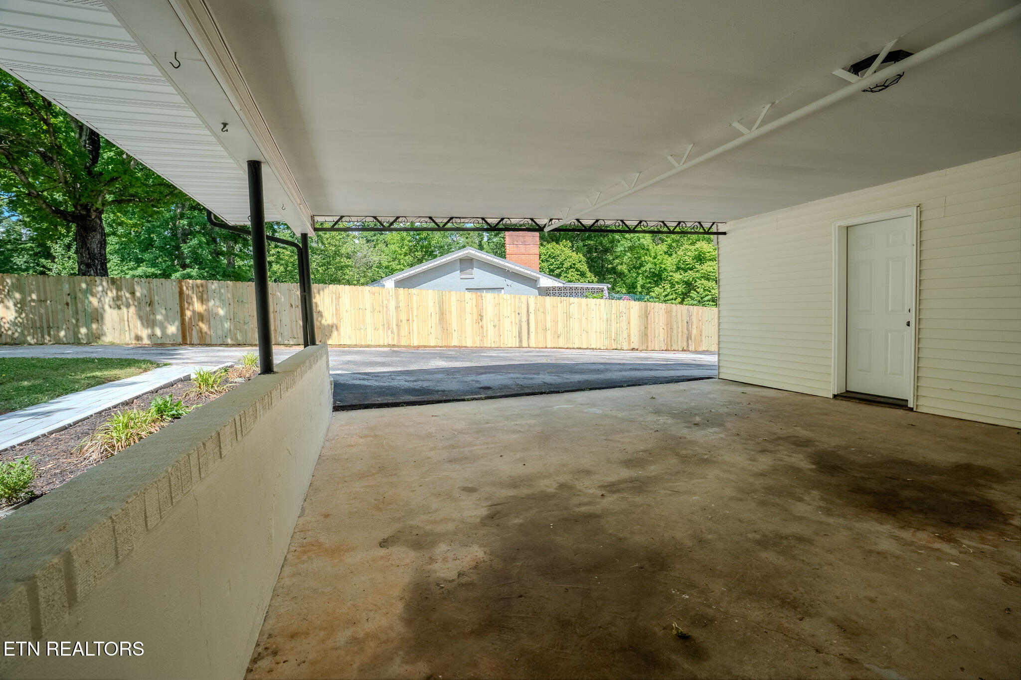 2212 Ridgecrest Drive Maryville, TN 37803 - Photo 24 of 33 IMG_2025