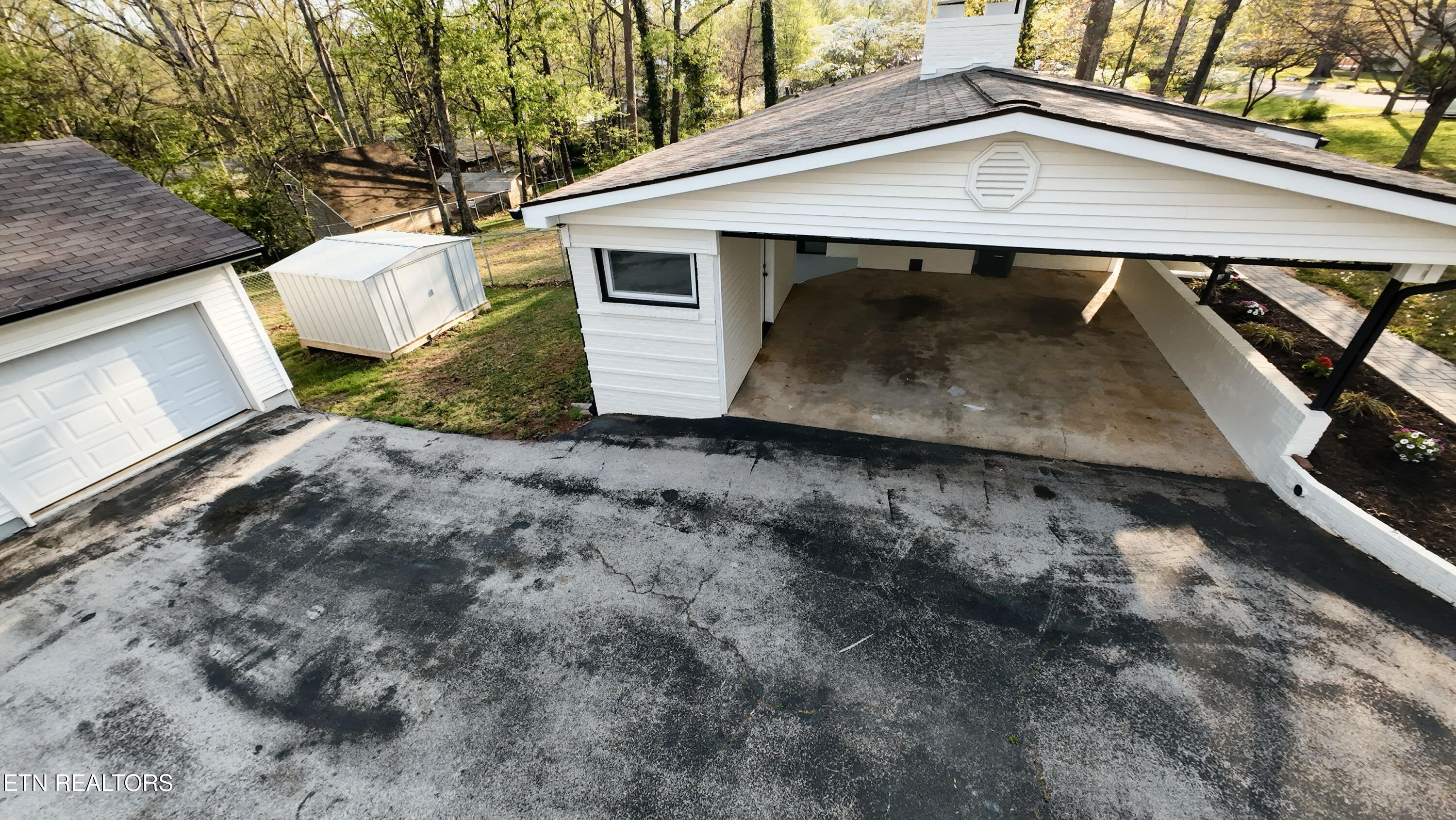 2212 Ridgecrest Drive Maryville, TN 37803 - Photo 25 of 33 DJI_20260403172137_0038_D