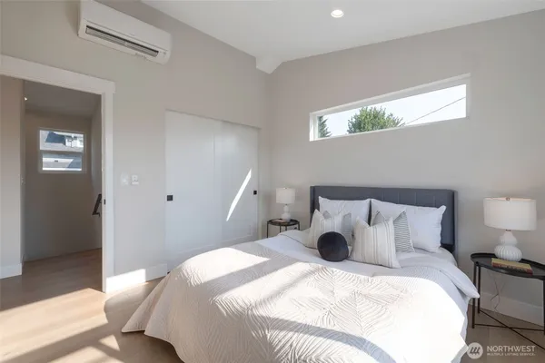 $679,900 | 1605 Southwest Kenyon Street, Seattle, WA 98106