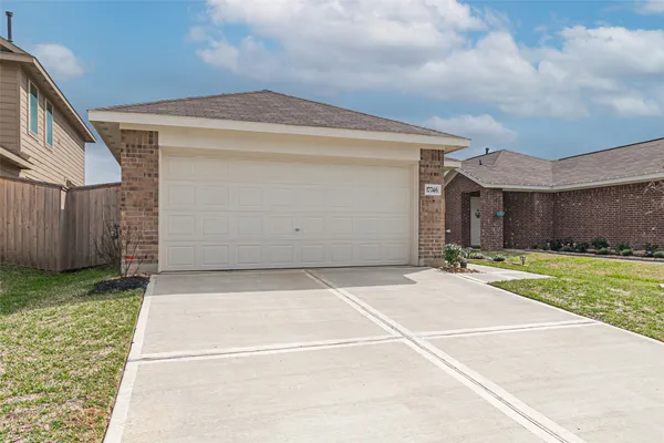 $1,700 | 17746 Pemswood Drive, Hockley, TX 77447