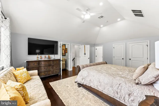 $1,350,000 | 62 Sussex Drive, Cinnaminson, NJ 08077