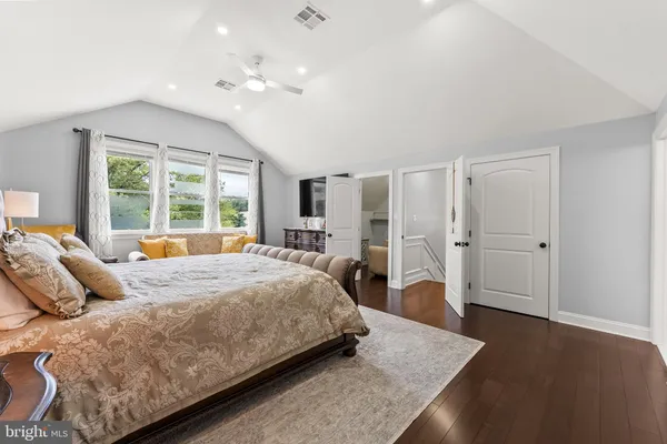 $1,300,000 | 62 Sussex Drive, Cinnaminson, NJ 08077