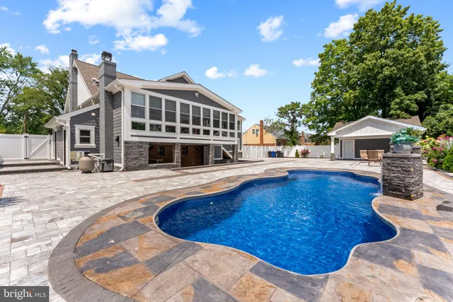 $1,350,000 | 62 Sussex Drive, Cinnaminson, NJ 08077