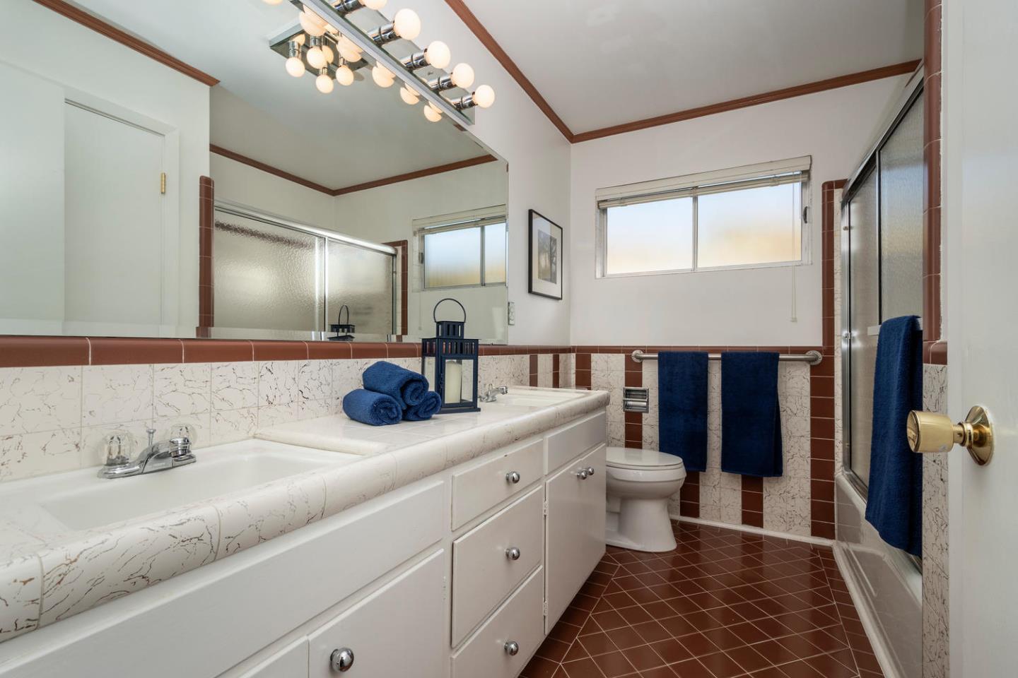 1614 Granada Drive Burlingame, CA 94010 - Photo 21 of 35