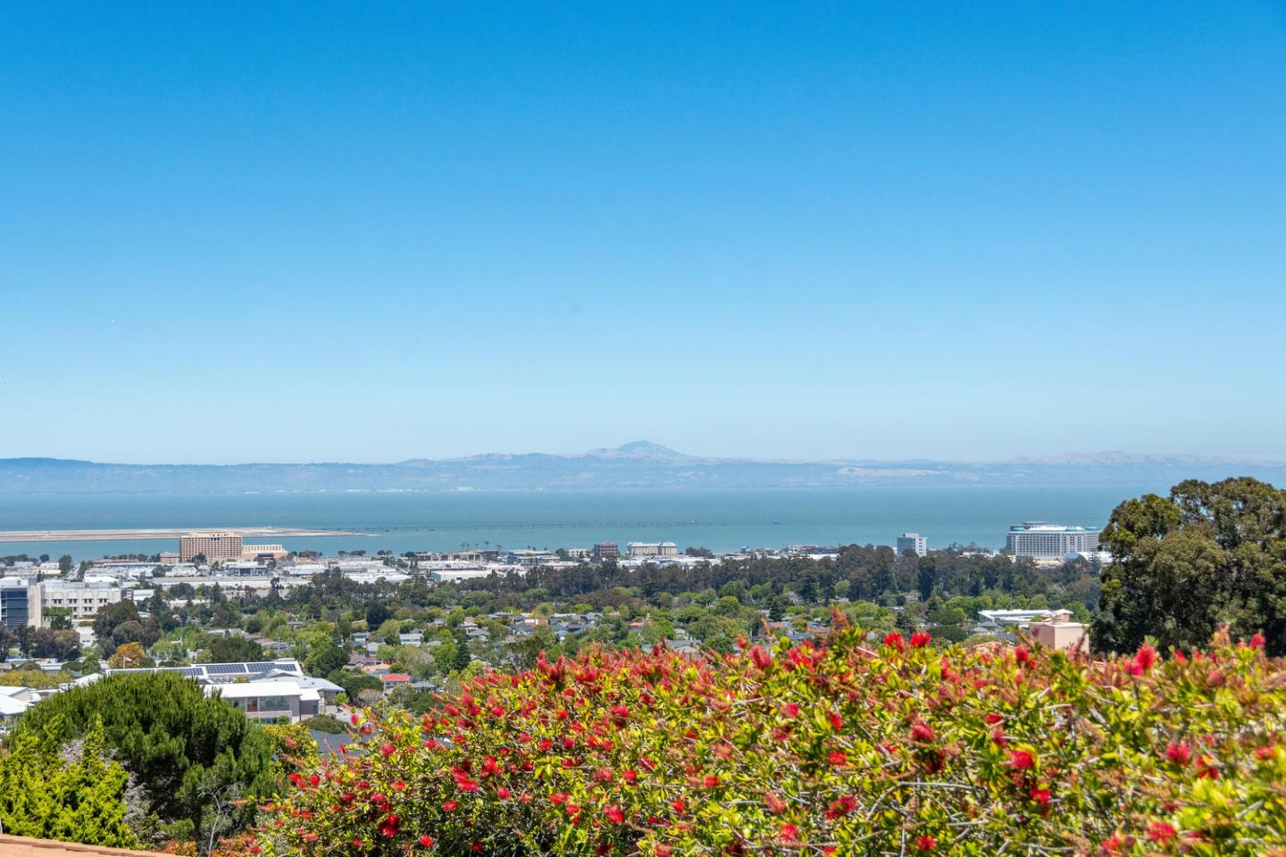 1614 Granada Drive Burlingame, CA 94010 - Photo 5 of 35