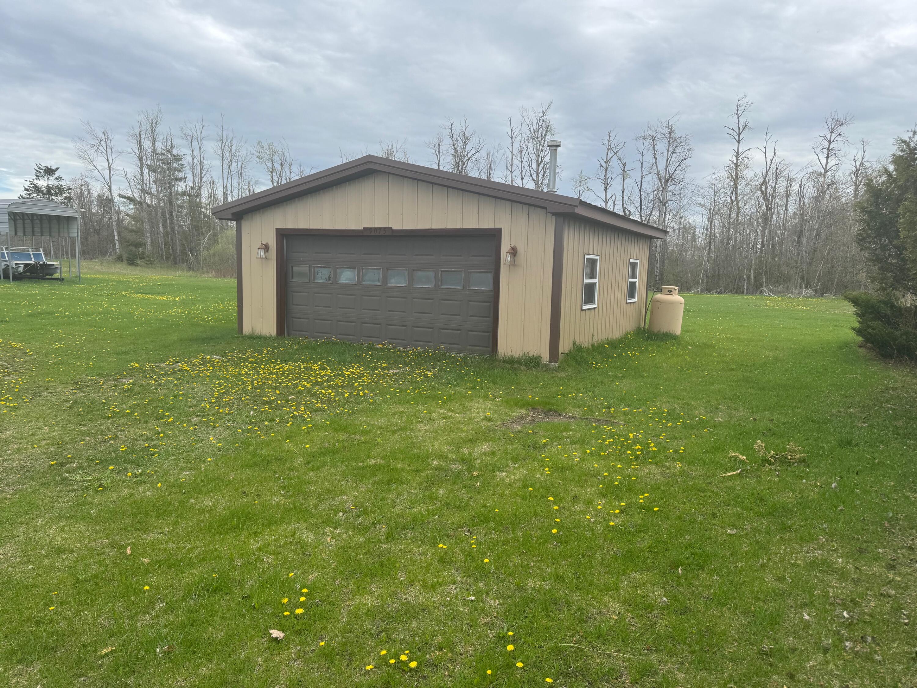 9075 Meridian Road Johannesburg, MI 49751 - Photo 5 of 6 Gallery Image 5