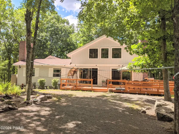 $2,650 | 131 Surrey Drive, Hawley, PA 18428