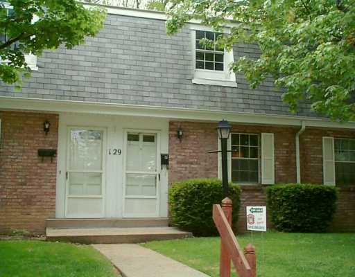 129 D Whitestown Road Lyndora, PA 16045 - Photo 1 of 8 Exterior Front.
