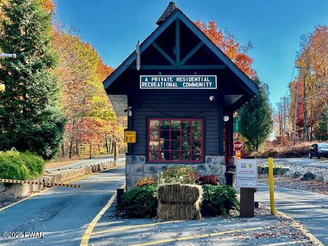 101 Pommel Drive Hawley, PA 18428 - Photo 44 of 59