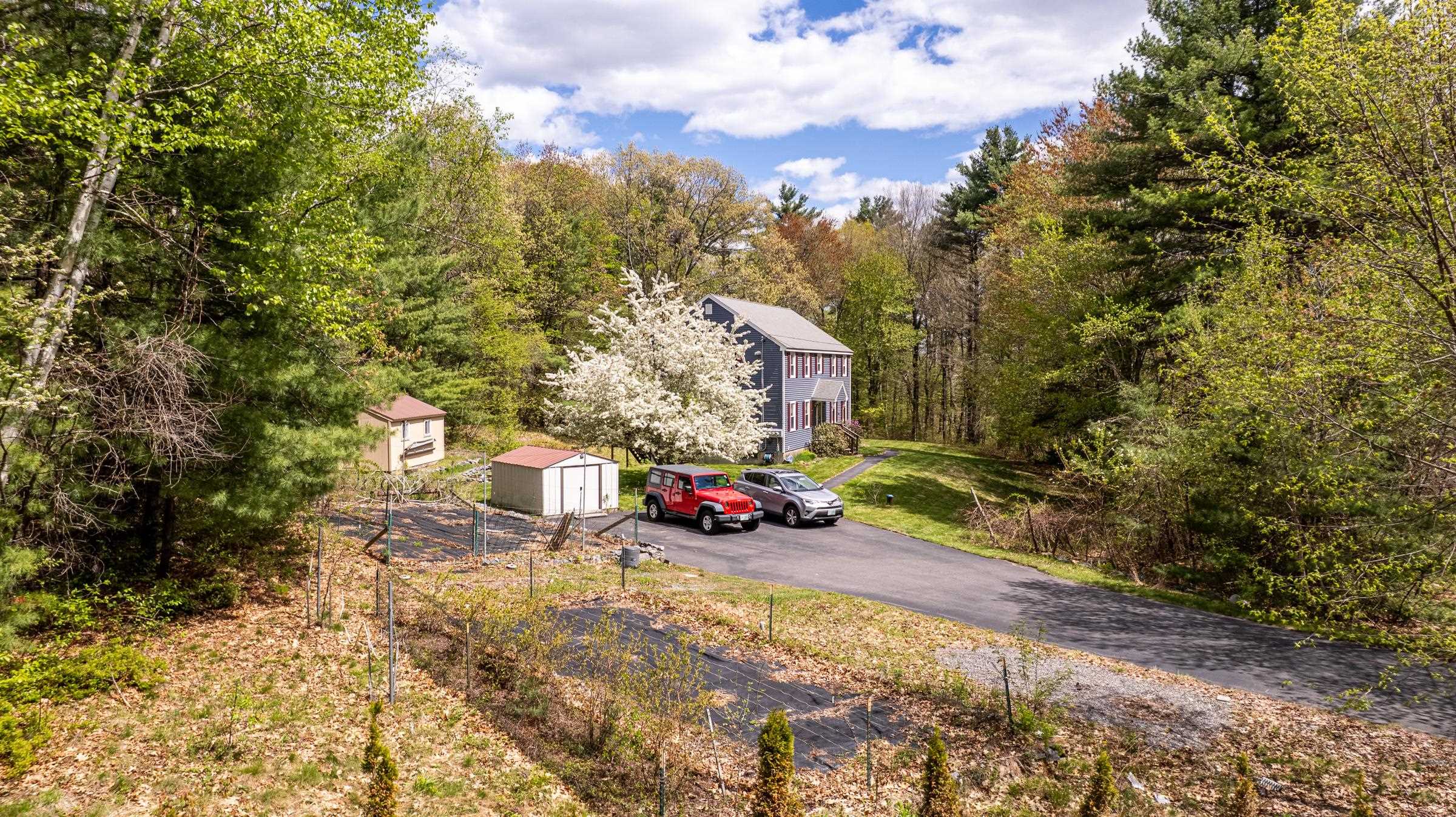 206 Hampstead Road Derry, NH 03038 - Photo 8 of 24
