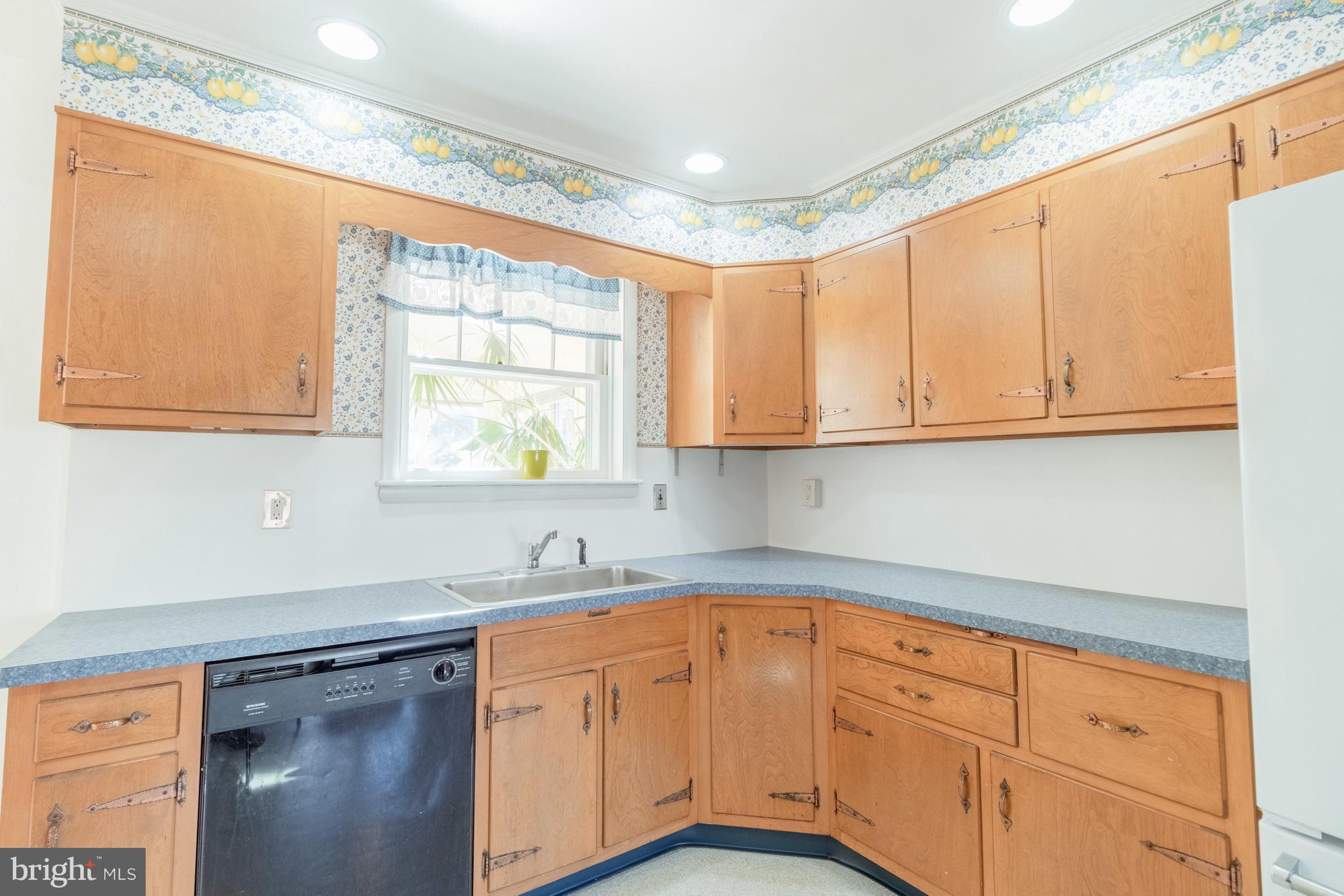 436 Garland Road Wilmington, DE 19803 - Photo 6 of 24 Gallery Image 6