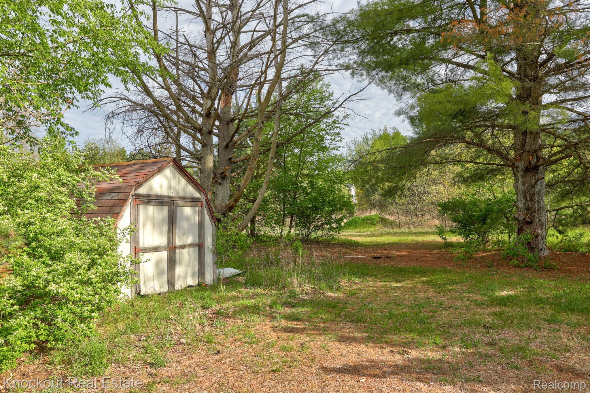 4510 Swaffer Road Millington, MI 48746 - Photo 32 of 49 30-web-or-mls-4510 Swaffer Rd Millington -30.jpg