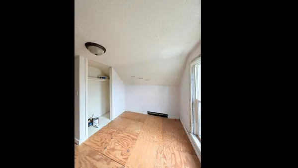 $160,000 | 1417 11th Avenue, Menominee, MI 49858