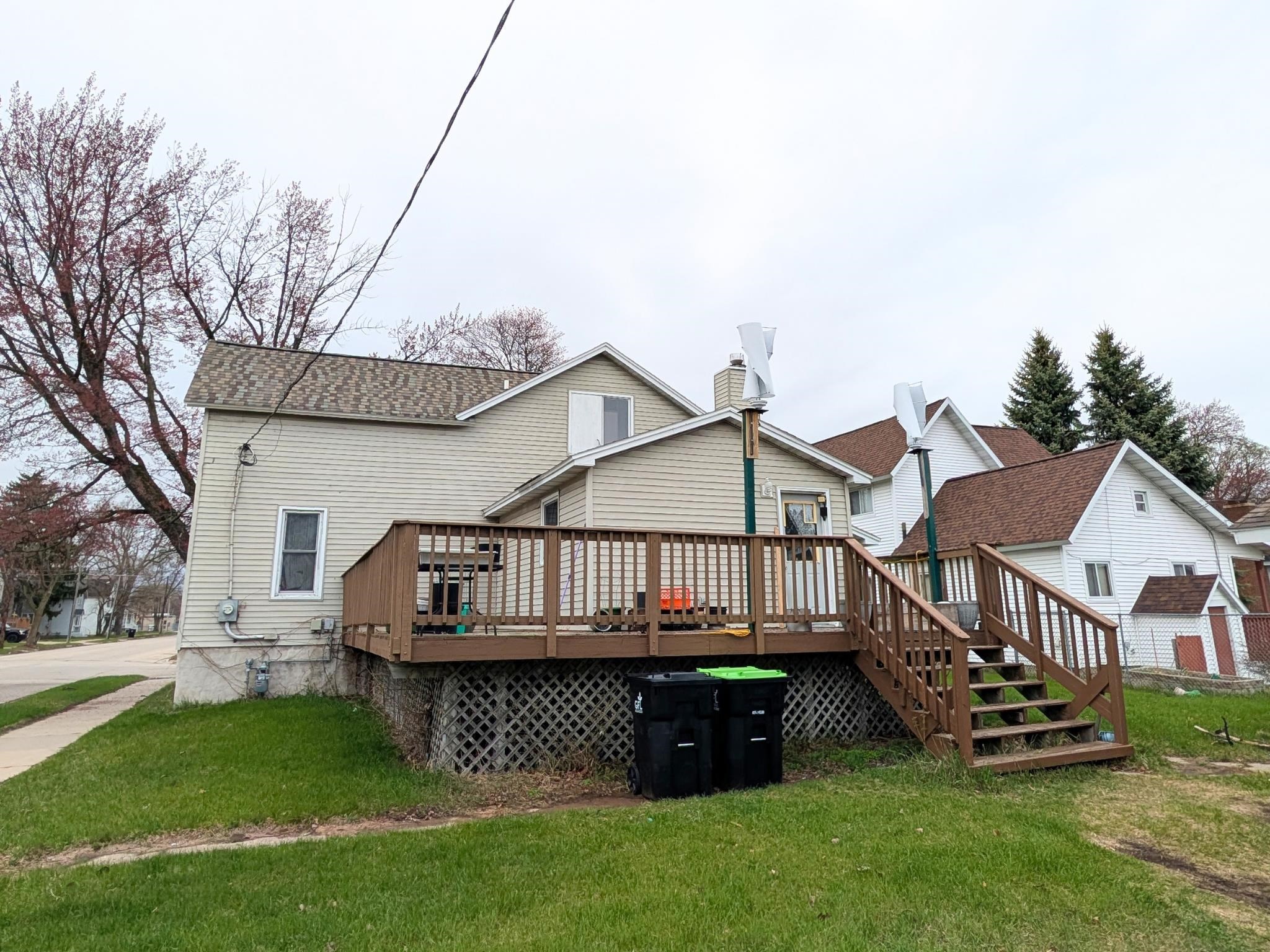 1417 11th Avenue Menominee, MI 49858 - Photo 2 of 24
