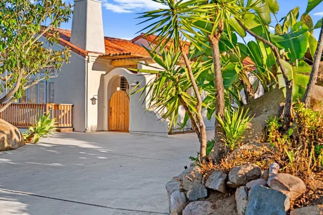 $1,200,000 | 27944 Turner Heights Lane, Escondido, CA 92026