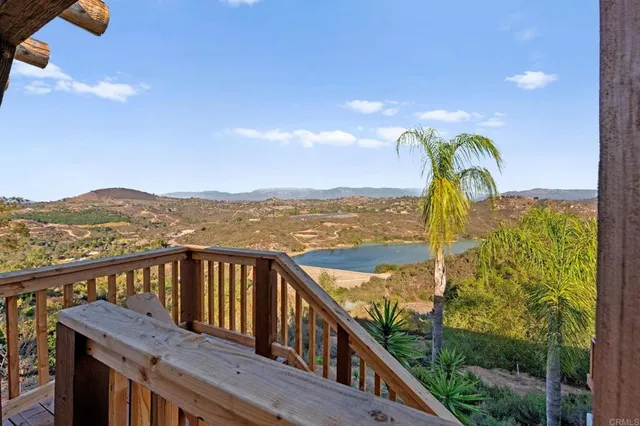 $1,200,000 | 27944 Turner Heights Lane, Escondido, CA 92026