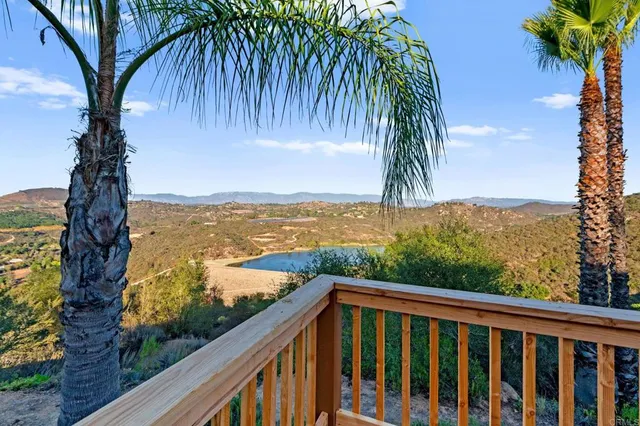 $1,200,000 | 27944 Turner Heights Lane, Escondido, CA 92026