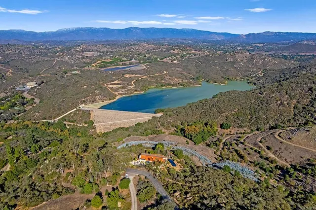 $1,200,000 | 27944 Turner Heights Lane, Escondido, CA 92026