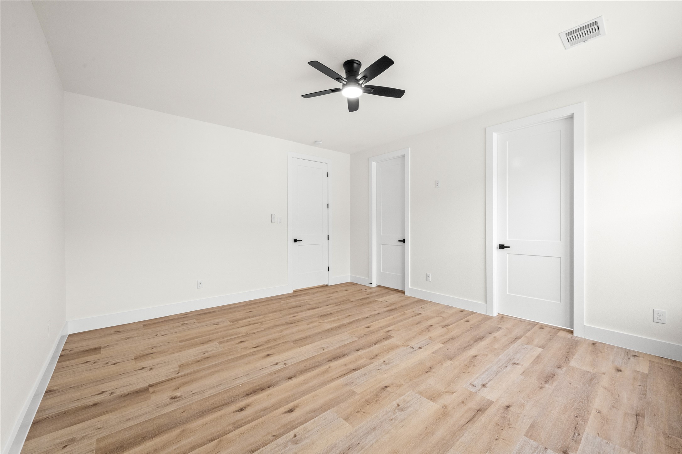 3335 Kilgore Street Houston, TX 77021 - Photo 22 of 27 Primary suite