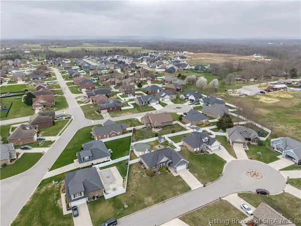 $405,000 | 8802 Chestnut Hill Ct., Charlestown, IN 47111