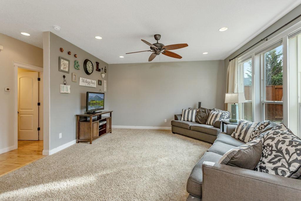 1042 Pumpkin Ridge Eagle Point, OR 97524 - Photo 14 of 34 Additional Photo