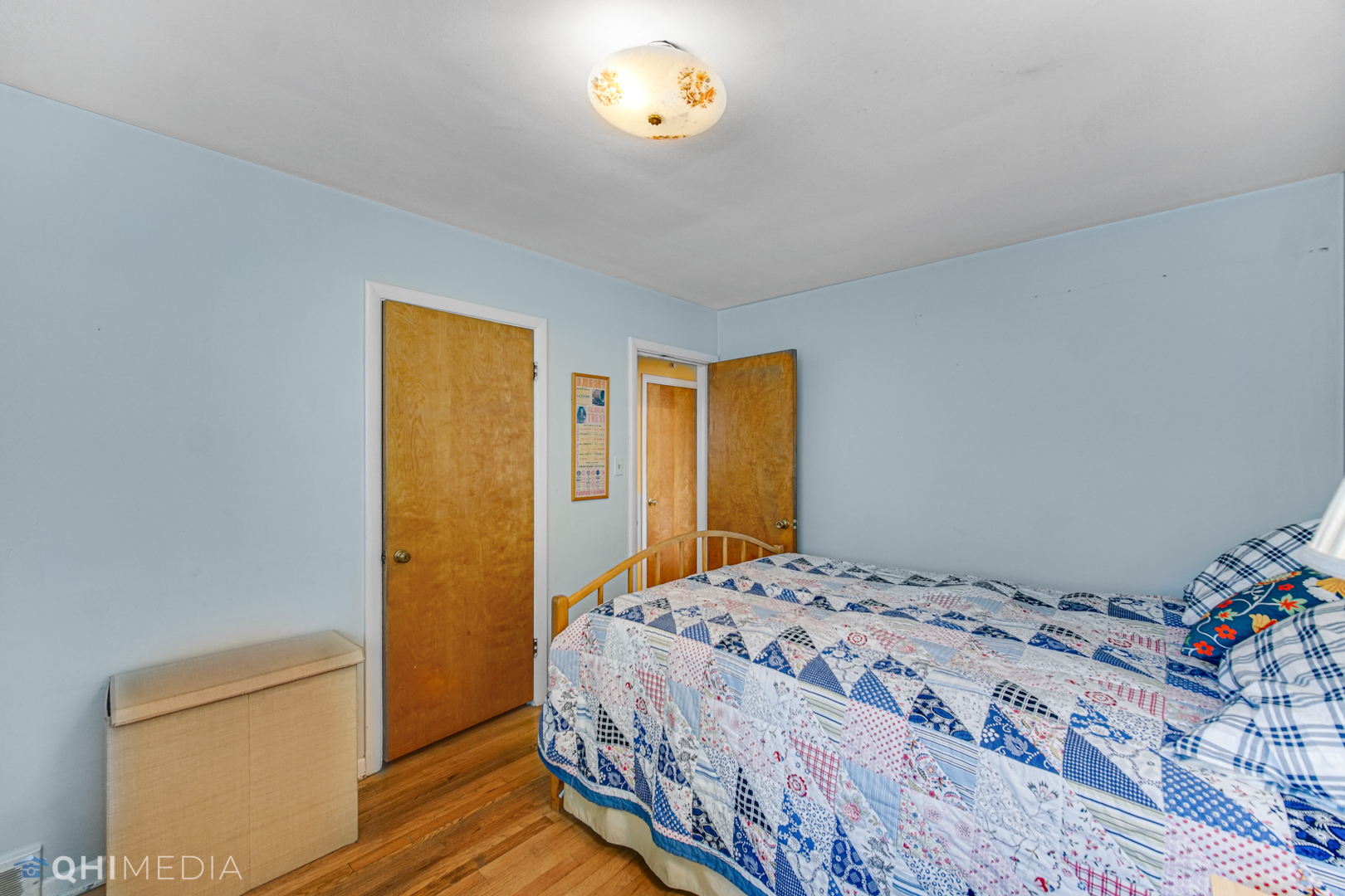 1401 Birch Road Homewood, IL 60430 - Photo 11 of 22 a bedroom with a bed and a table
