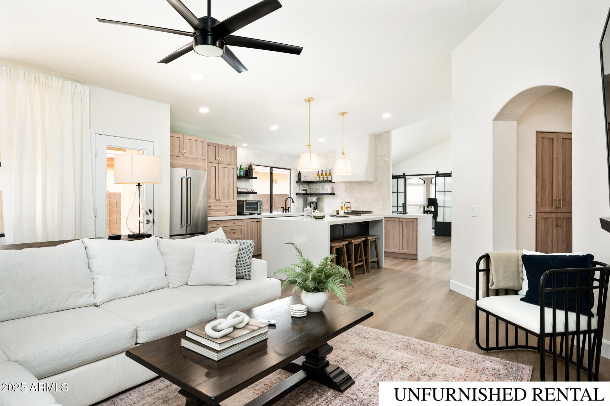 4706 East Jaeger Road Phoenix, AZ 85050 - Photo 3 of 30 Family Room