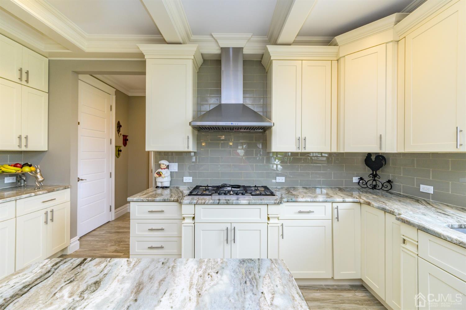 202 County Road 539 Cream Ridge, NJ 08514 - Photo 6 of 58 Gallery Image 6