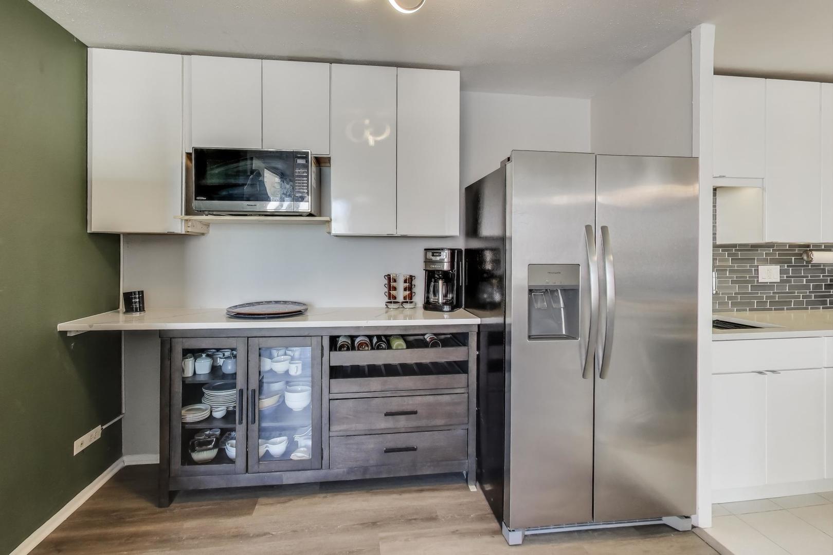 5740 North Sheridan Road, Unit 7D Chicago, IL 60660 - Photo 11 of 24