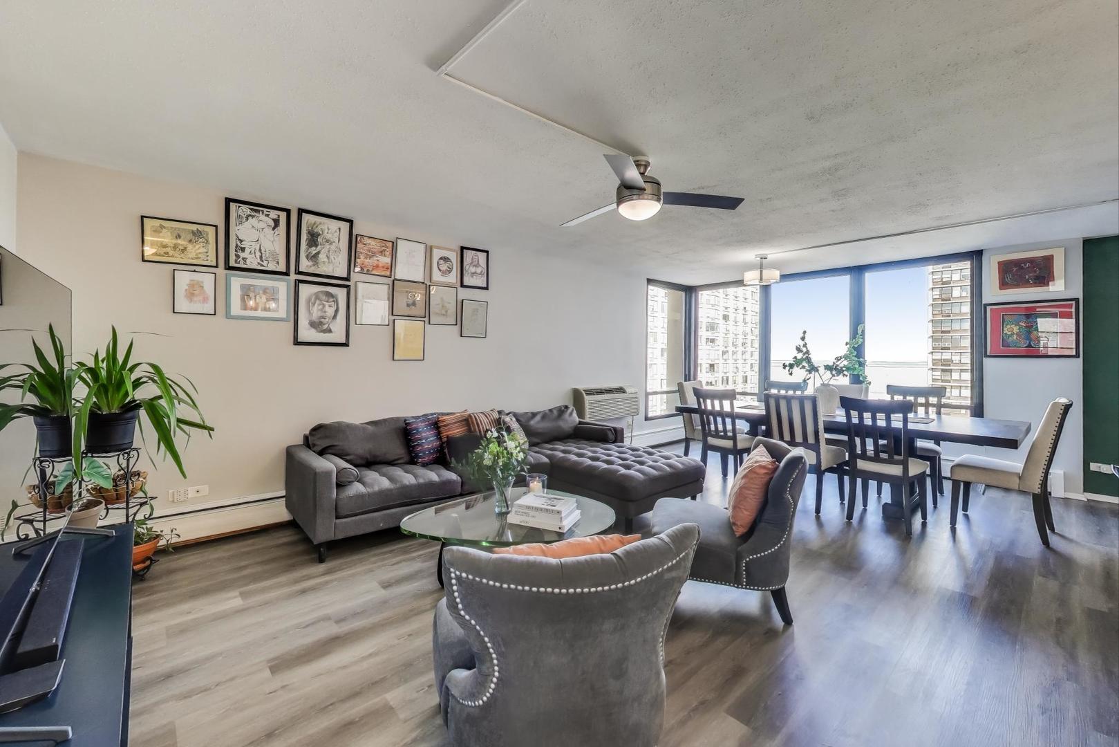 5740 North Sheridan Road, Unit 7D Chicago, IL 60660 - Photo 2 of 24