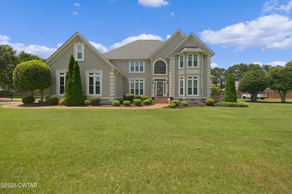 $665,000 | 153 Willow Green Drive, Jackson, TN 38305