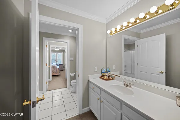 $665,000 | 153 Willow Green Drive, Jackson, TN 38305