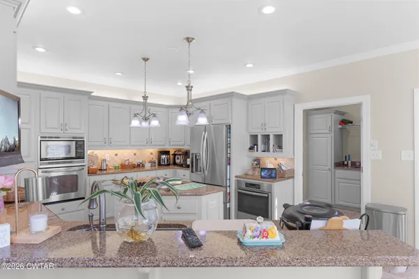 $665,000 | 153 Willow Green Drive, Jackson, TN 38305