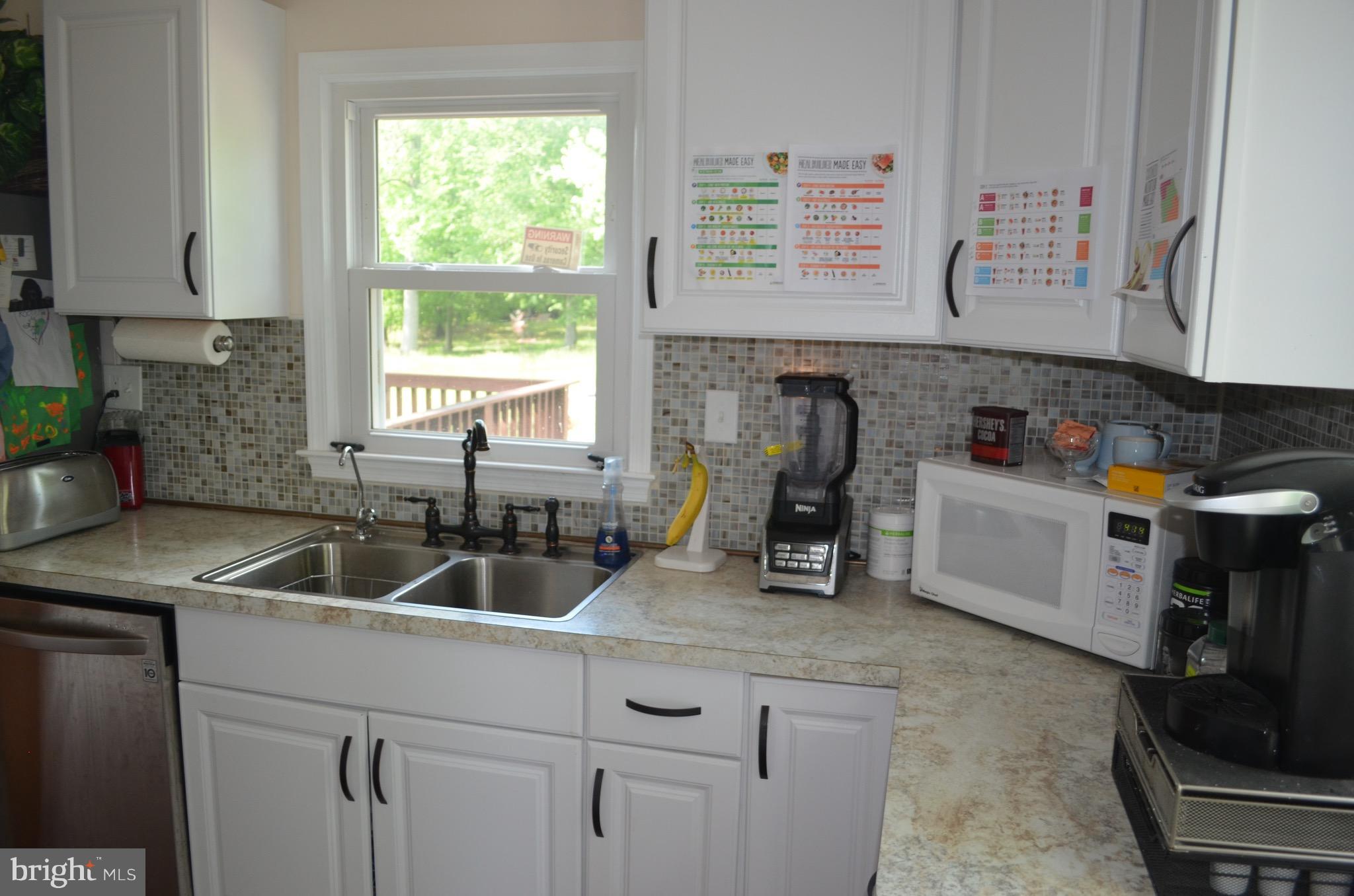 11106 Cross Rd Trail Brandywine, MD 20613 - Photo 15 of 21 Kitchen