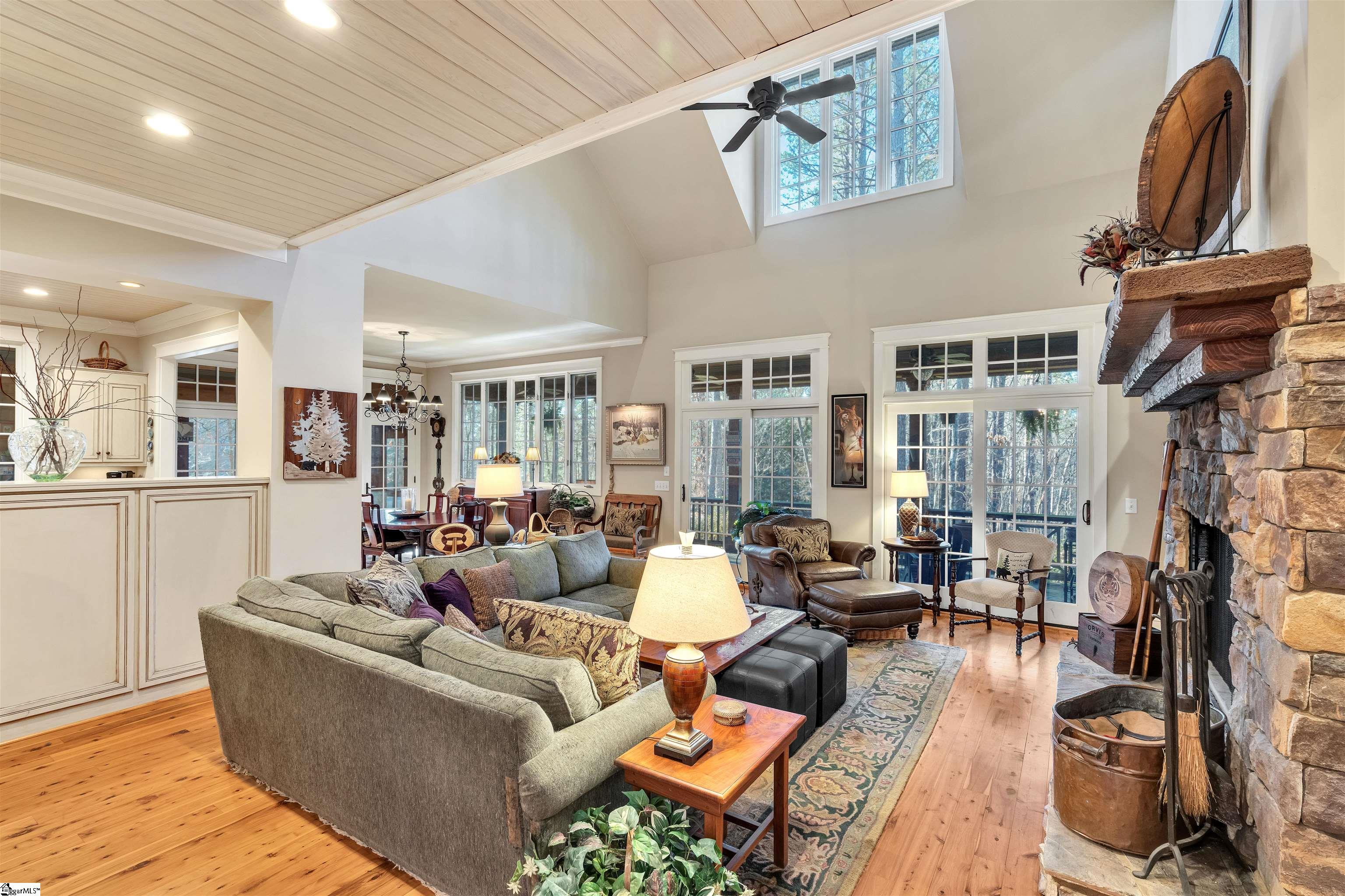 311 Top Ridge Drive Sunset, SC 29685 - Photo 10 of 48
