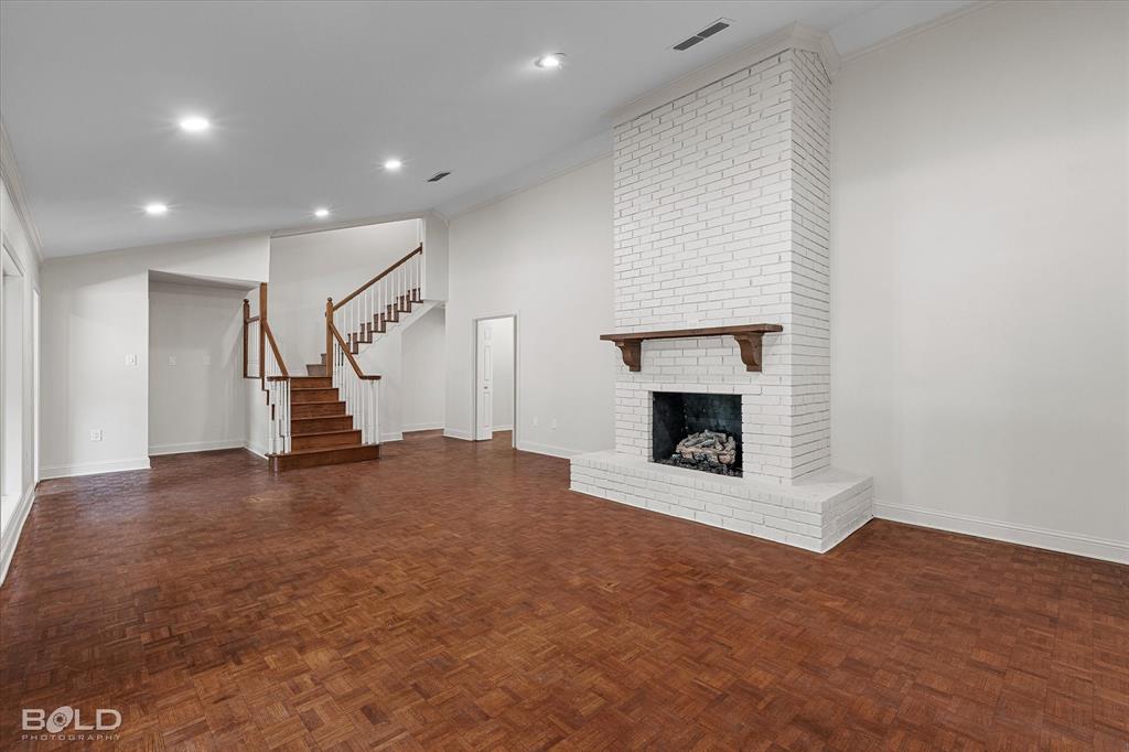 5800 Jefferson Paige Road Shreveport, LA 71119 - Photo 13 of 39 a view of empty room with a fireplace