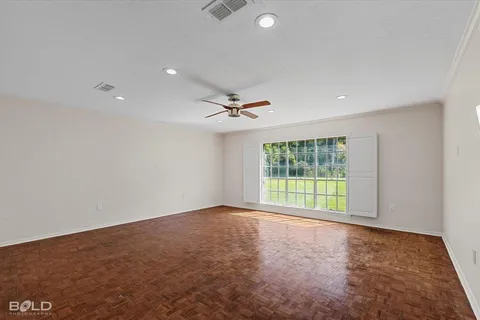 $750,000 | 5800 Jefferson Paige Road, Shreveport, LA 71119