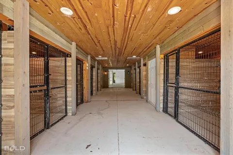 $750,000 | 5800 Jefferson Paige Road, Shreveport, LA 71119