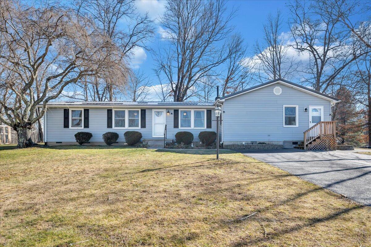 273 Anderson Estates Road Lewisburg, WV 24901 - Photo 3 of 64 Gallery Image 3