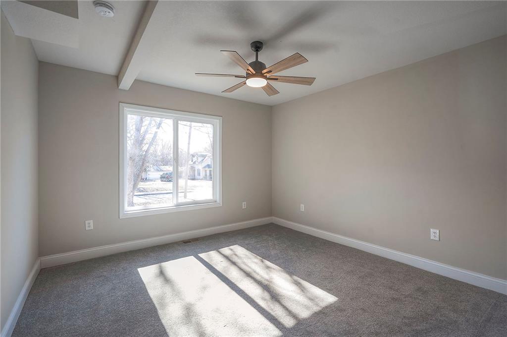 524 East Prairie Street Olathe, KS 66061 - Photo 19 of 37